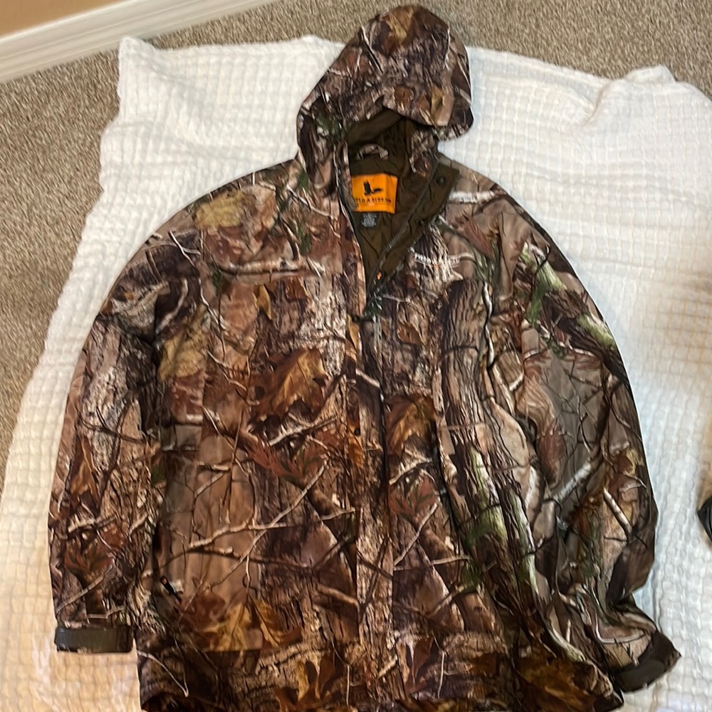 Field and Stream Camo Mens Lines Rain Jacket Large